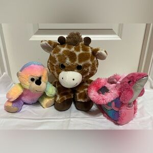 Bundle of Stuff Animals (Giraffe Plush Toy, Coloring Bear and Small Dolphin)